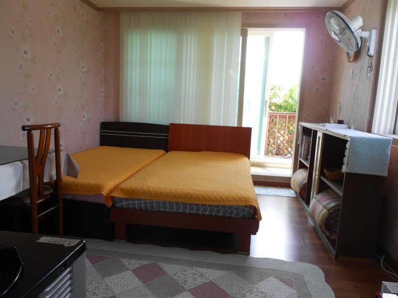 Elvis Bnb Inchon Exteriör bild